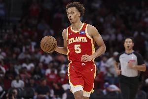 盗圣!丹尼尔斯连续60场送出抢断 距离追平老里的队史纪录只差1场